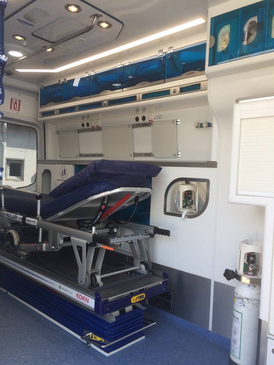 ambulance-interieur-berthelard